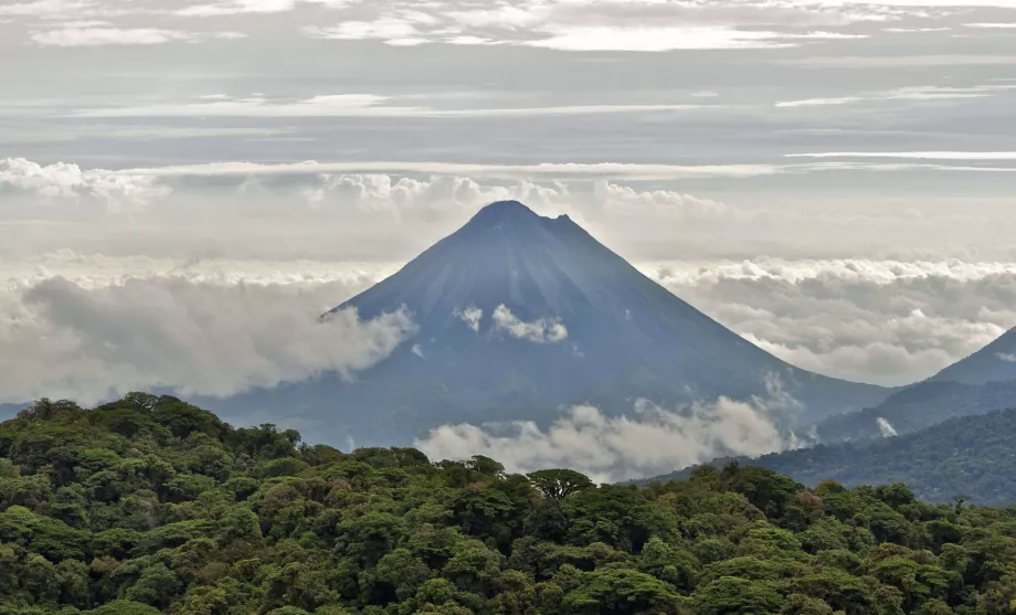 San Jose - Arenal Volcano