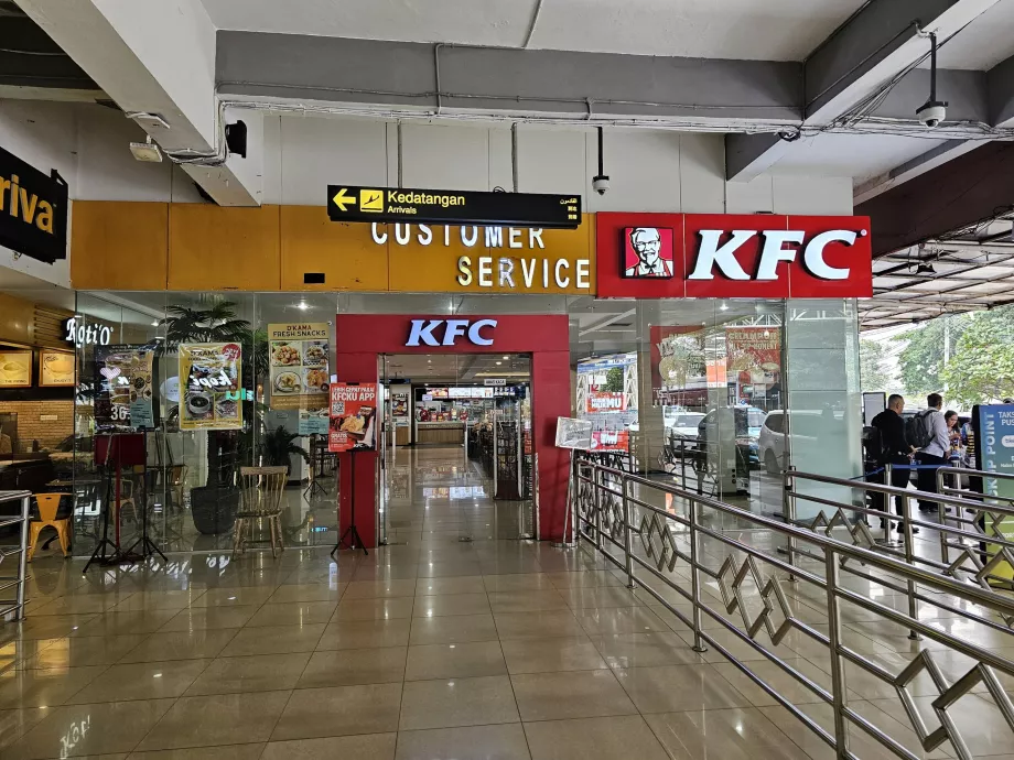 KFC saabumishalli ees