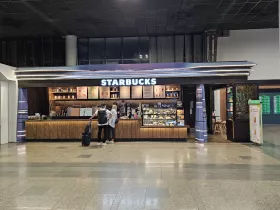 Starbucks, public area of the international terminal
