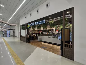 Café Amazon, arrivals hall