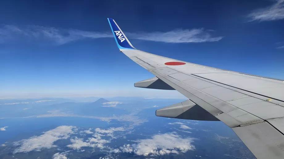 Lend Nagoya - Tokyo Haneda, taustaks Fuji mägi